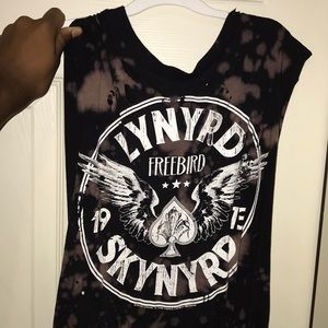 Grunge muscle tee